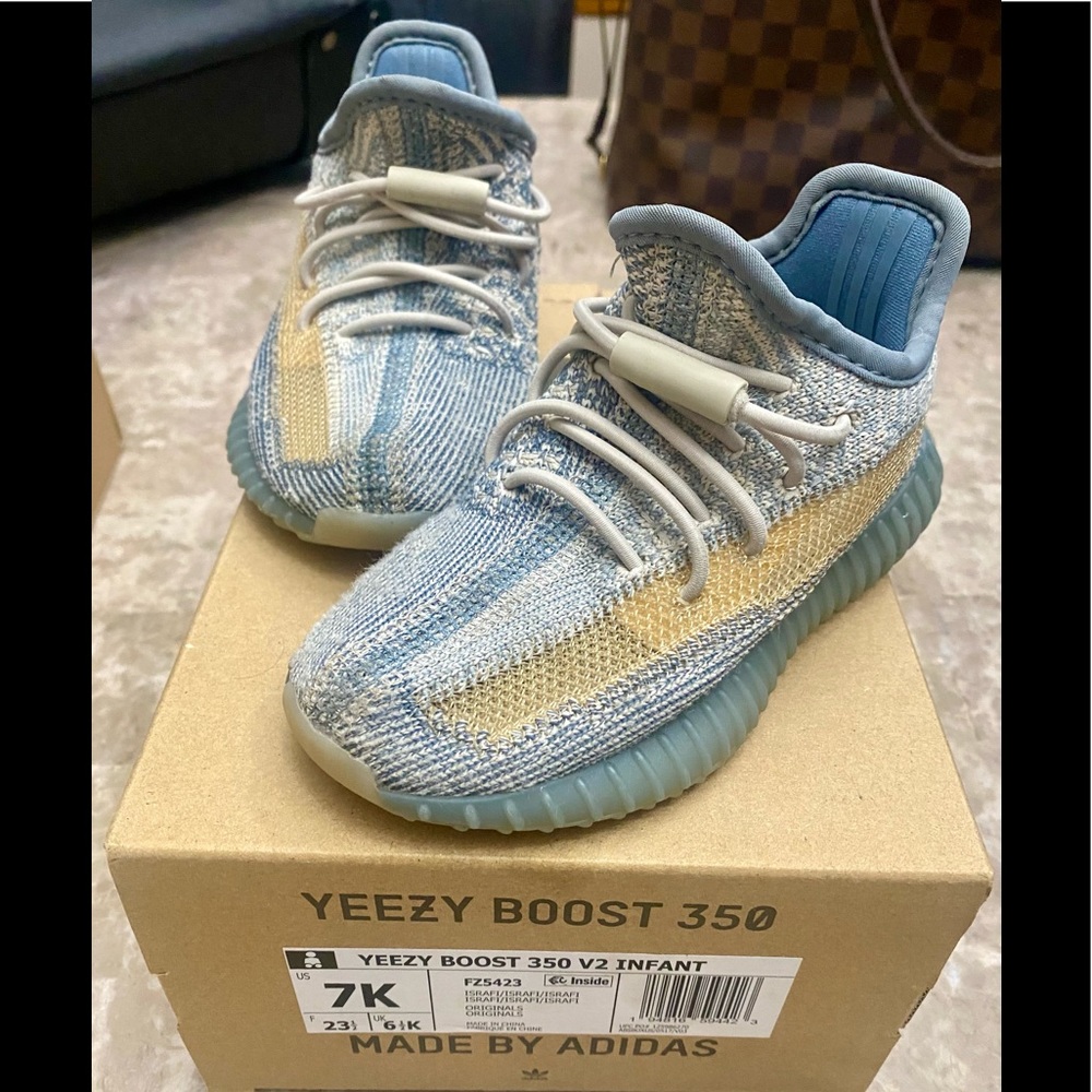 Yeezy Boost 350 V2 infant/toddler
